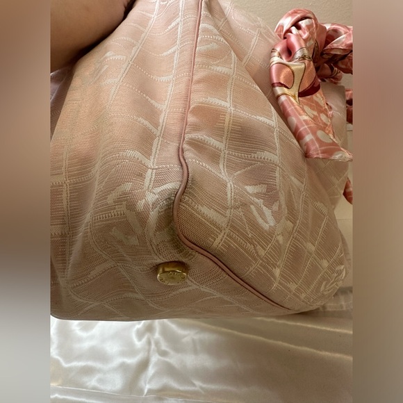 RARE!! Authentic Chanel Travel Ligne Tote with Matching Pouch Included!!! - Picture 11 of 16